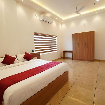 Отель Eden Garden Convention Center Adur Экстерьер фото